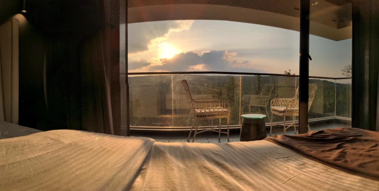 Leela Resort, The Exotic Boutique Hotel - Pure Veg Mahābaleshwar Екстериор снимка