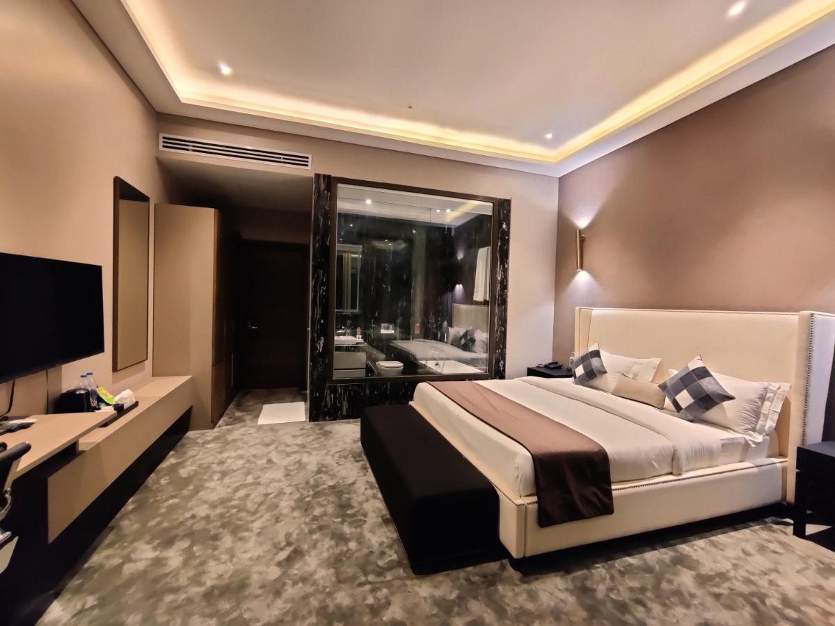 Leela Resort, The Exotic Boutique Hotel - Pure Veg Mahābaleshwar Екстериор снимка